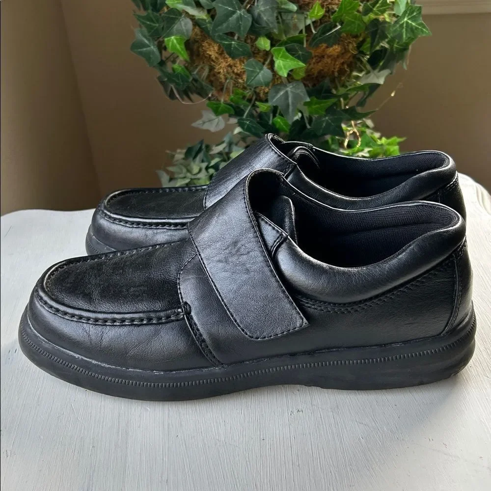 Hush Puppies elegant black